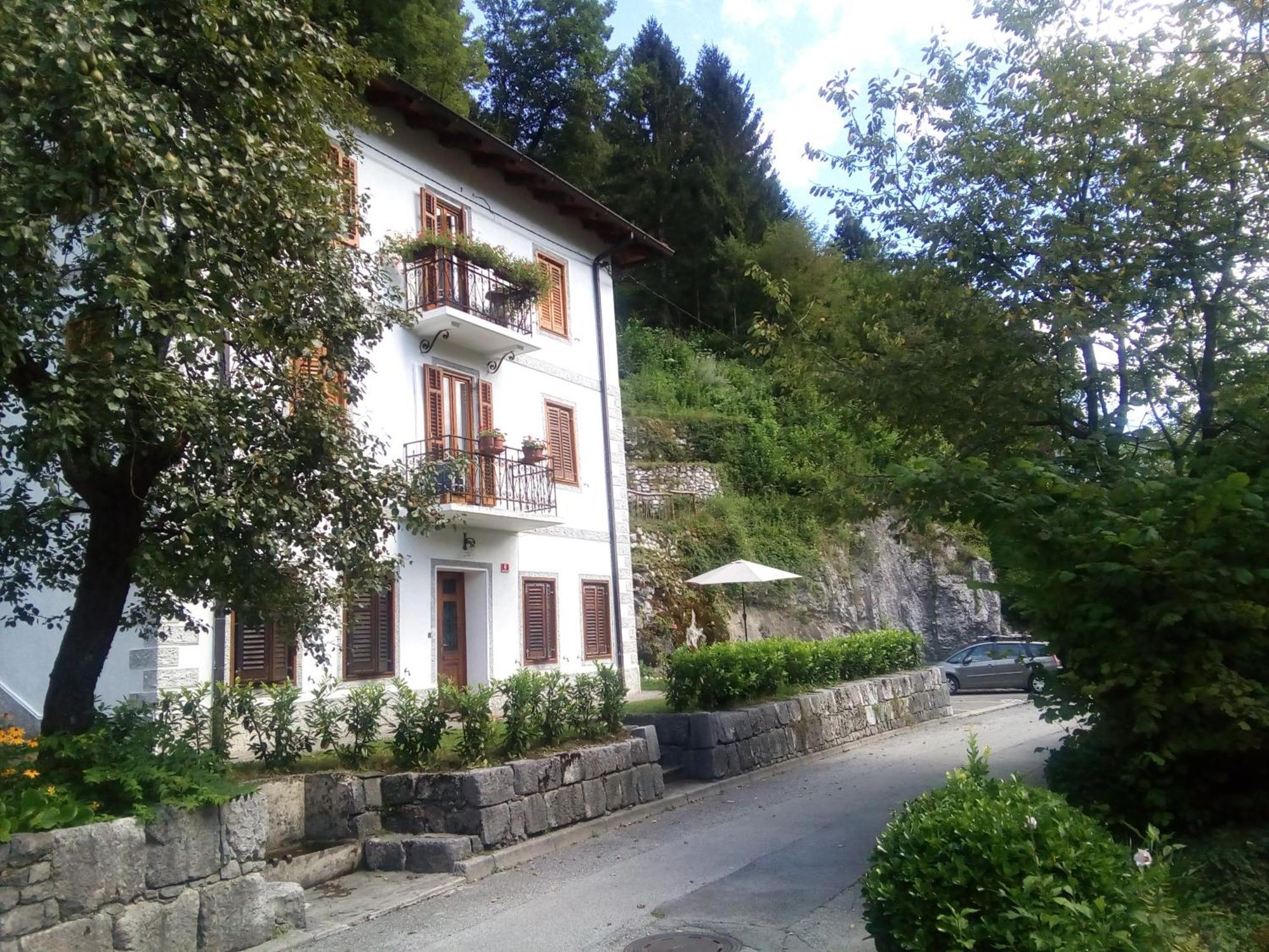 Stres-Less Sunny Apartments Kobarid Buitenkant foto
